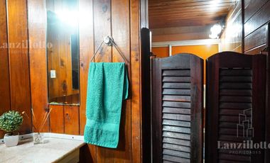 Casa 5 ambientes con pileta en Lanús