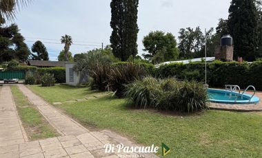 VENTA Apto Crédito Hipotecario Casa Quinta Con Dependencia, Parque, Quincho y Pileta - La Reja Sur