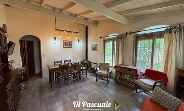 VENTA Apto Crédito Hipotecario Casa Quinta Con Dependencia, Parque, Quincho y Pileta - La Reja Sur