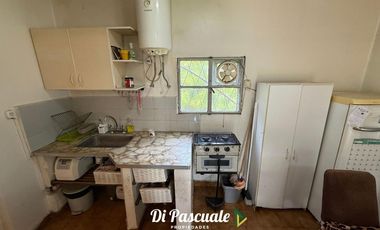 VENTA Apto Crédito Hipotecario Casa Quinta Con Dependencia, Parque, Quincho y Pileta - La Reja Sur