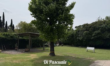 VENTA Apto Crédito Hipotecario Casa Quinta Con Dependencia, Parque, Quincho y Pileta - La Reja Sur