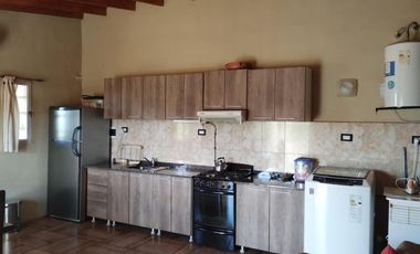Casa en venta - 3 Dormitorios 3 Baños - San Luis