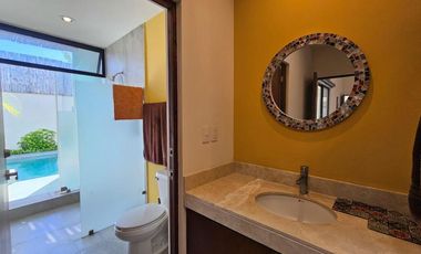 CASA EN VENTA MERIDA, CONKAL, PRIVADA CANARIA, CASA GEMELA 2, ENTREGA INMEDIATA.