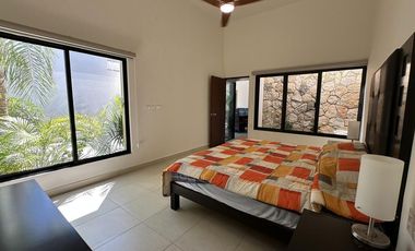 CASA EN VENTA MERIDA, CONKAL, PRIVADA CANARIA, CASA GEMELA 2, ENTREGA INMEDIATA.