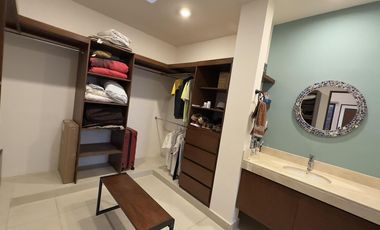 CASA EN VENTA MERIDA, CONKAL, PRIVADA CANARIA, CASA GEMELA 2, ENTREGA INMEDIATA.