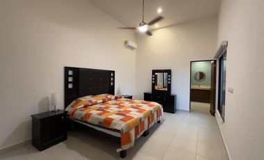 CASA EN VENTA MERIDA, CONKAL, PRIVADA CANARIA, CASA GEMELA 2, ENTREGA INMEDIATA.