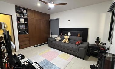 CASA EN VENTA MERIDA, CONKAL, PRIVADA CANARIA, CASA GEMELA 1, ENTREGA INMEDIATA