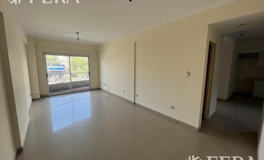 Venta Departamento 3 ambientes con patio en Wilde  (16725)