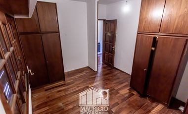 CASA DE 4 DORMITORIOS EN ARROYITO RESIDENCIAL