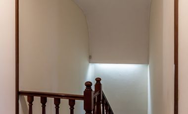 CASA DE 4 DORMITORIOS EN ARROYITO RESIDENCIAL