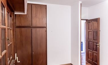 CASA DE 4 DORMITORIOS EN ARROYITO RESIDENCIAL