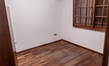 CASA DE 4 DORMITORIOS EN ARROYITO RESIDENCIAL