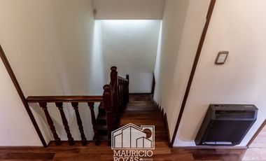 CASA DE 4 DORMITORIOS EN ARROYITO RESIDENCIAL