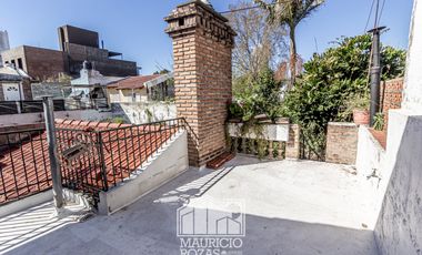 CASA DE 4 DORMITORIOS EN ARROYITO RESIDENCIAL