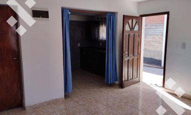 Casa en General Fernandez Oro