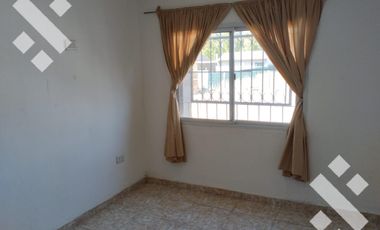 Casa en General Fernandez Oro