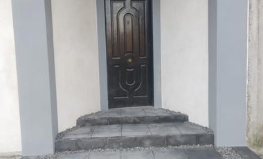 Casa en venta - 4 Dormitorios 4 Baños - Cocheras - 344Mts2 - Burzaco