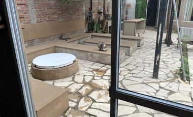 Casa en venta - 4 Dormitorios 4 Baños - Cocheras - 344Mts2 - Burzaco