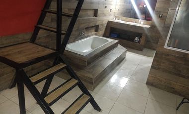 Casa en venta - 4 Dormitorios 4 Baños - Cocheras - 344Mts2 - Burzaco