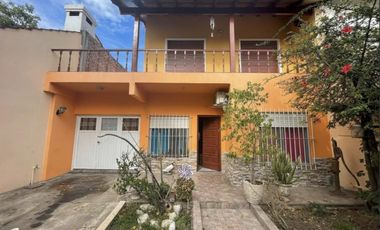 Casa en Dos Plantas. Rotta 732, Monte Grande.