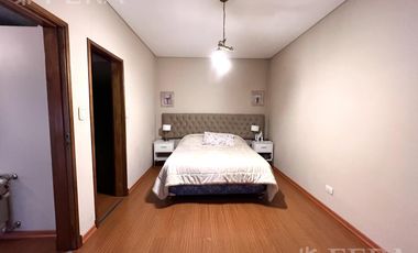 Venta casa 4 ambientes con piscina en Wilde