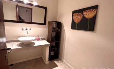 Venta casa 4 ambientes con piscina en Wilde