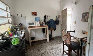 PH de 2 ambientes con patio en Lomas de Zamora Este