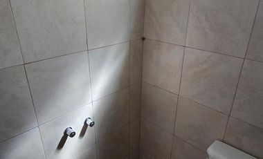 Venta de PH de 2 ambientes con patio en Villa Dominico