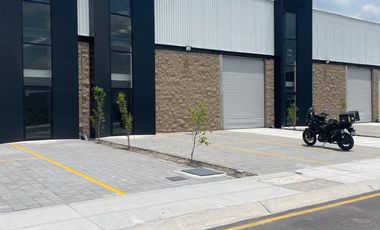 Renta Bodega en Qronexión Microparque Logistico El Marques Queretaro
