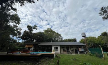 Casa en venta - 2 Dormitorios 2 Baños - 2.000Mts2 - Punta Indio