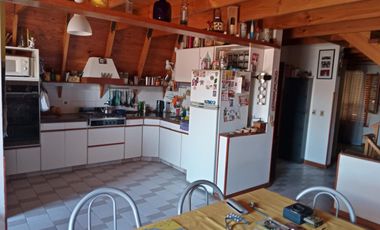 Casa en  alquiler Cipolleti 3 dormitorios Alberti 307