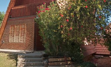 Casa en  alquiler Cipolleti 3 dormitorios Alberti 307