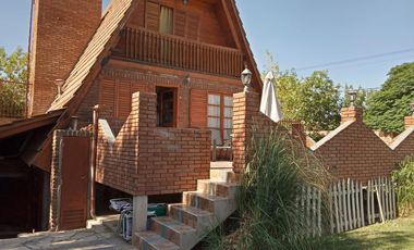 Casa en  alquiler Cipolleti 3 dormitorios Alberti 307