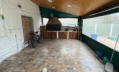 CASA DE 3 DORMITORIOS-IBARLUCEA