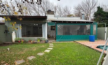 CASA DE 3 DORMITORIOS-IBARLUCEA