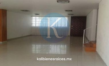 Casa en Renta cerca de Plaza Satélite y Periférico