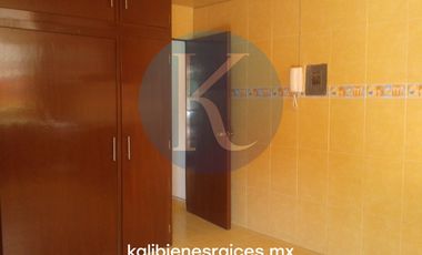 Casa en Renta cerca de Plaza Satélite y Periférico