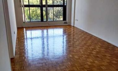 IMPECABLE! Depto 3 amb c/2 balcones en Av. Maipú e Italia