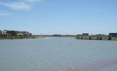 Terreno en venta - 700Mts2 - Santa Clara al Sur