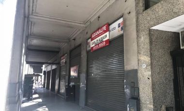 Local en alquiler en  Microcentro entre Tucumán y Viamonte.