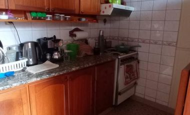 Departamento en venta - 3 Dormitorios 3 Baños - Galpón - 473Mts2 - Villa Diamante, Lanús