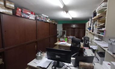 Departamento en venta - 3 Dormitorios 3 Baños - Galpón - 473Mts2 - Villa Diamante, Lanús