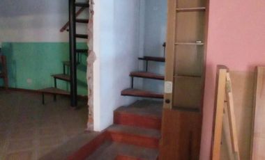 Departamento en venta - 3 Dormitorios 3 Baños - Galpón - 473Mts2 - Villa Diamante, Lanús