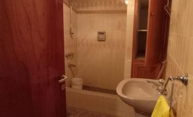 Departamento en venta - 3 Dormitorios 3 Baños - Galpón - 473Mts2 - Villa Diamante, Lanús