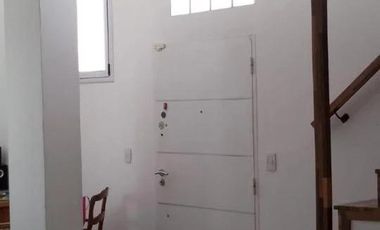 Edificio Comercial en alquiler - 10 Ambientes - Saavedra