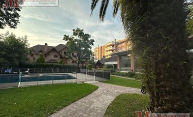 Departamento en  VENTA de cuatro ambientes