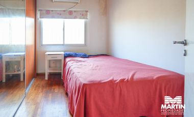 Casa dúplex en venta en El Talar, 3 amb con patio