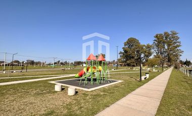 Terreno en  Venta Barrio Residencial   Serena Alvear.
