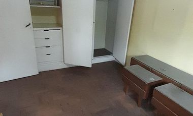 Casa en venta - 3 Dormitorios 3 Baños - 397Mts2 - Temperley