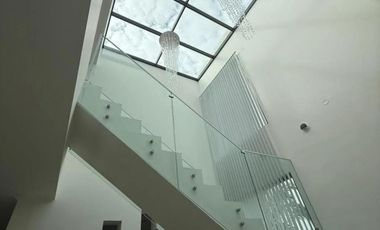 Casa en venta - 5 Dormitorios 1 Baño - Canning